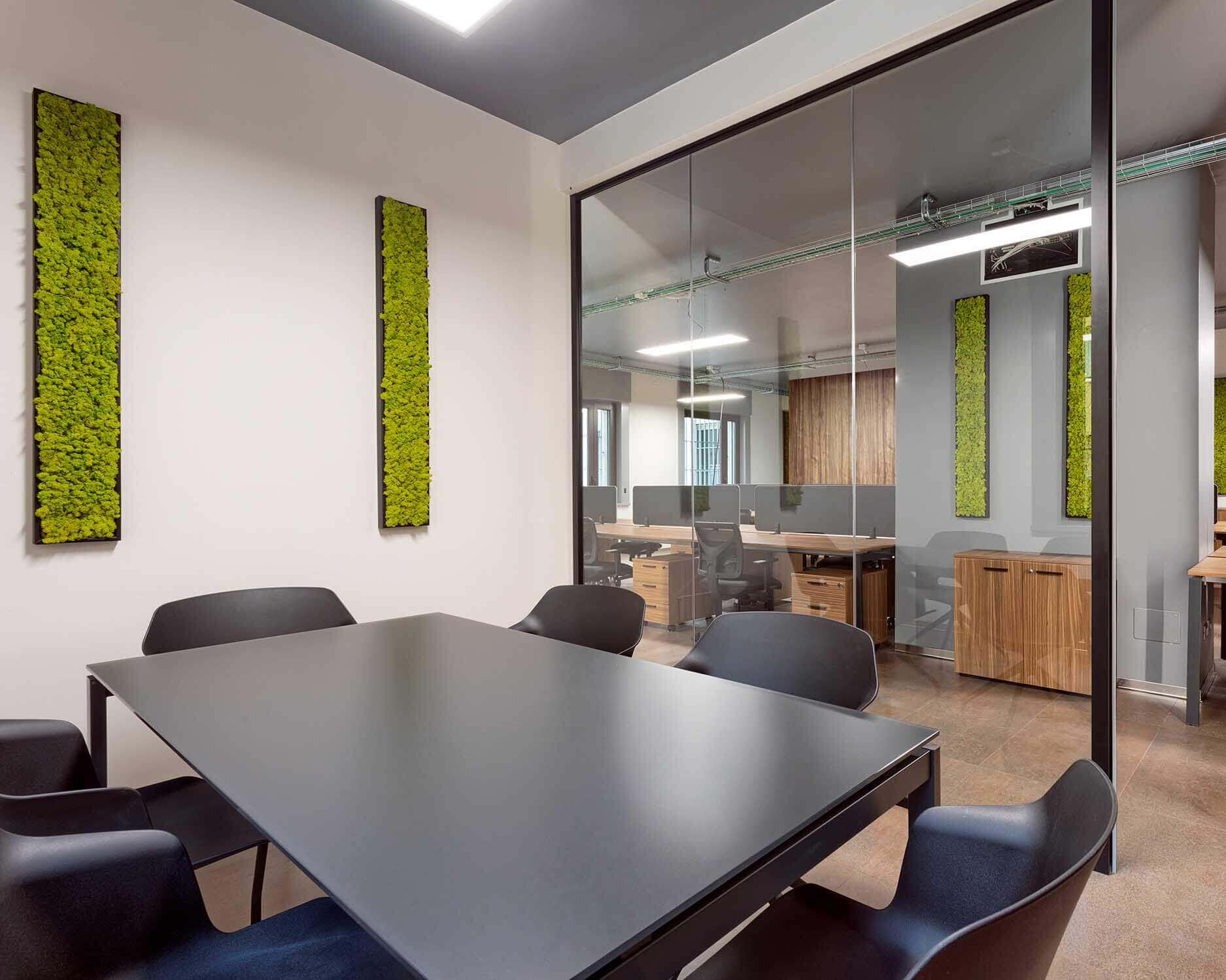 one day office photo Ugo Bassi location
