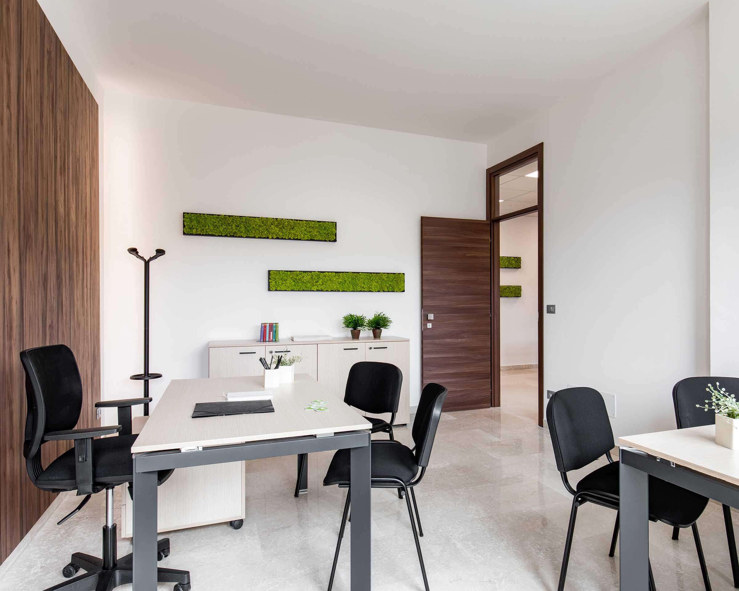 one day office photo Ugo Bassi location