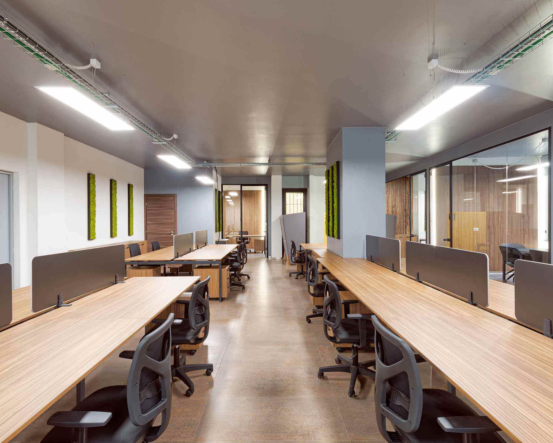 foto spazi coworking di creasystem sede bassi bologna